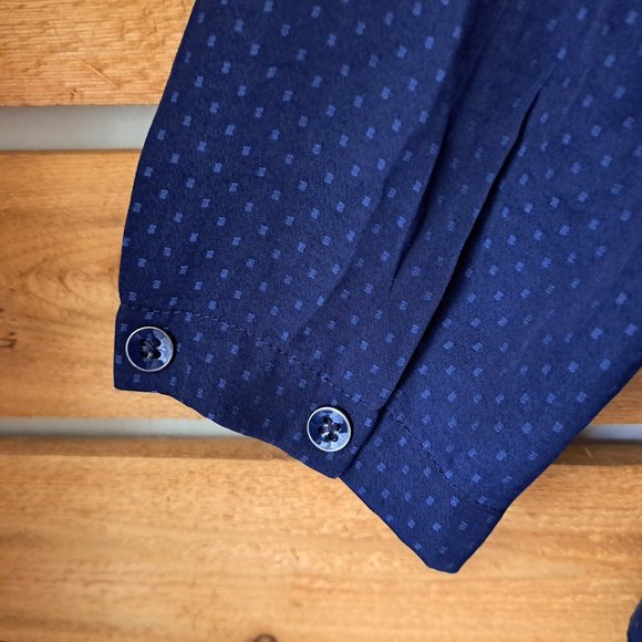 Cabi Polka Dots Top 3/4 Sleeve Size M Navy Blue Color Great Condition - Picture 8 of 12